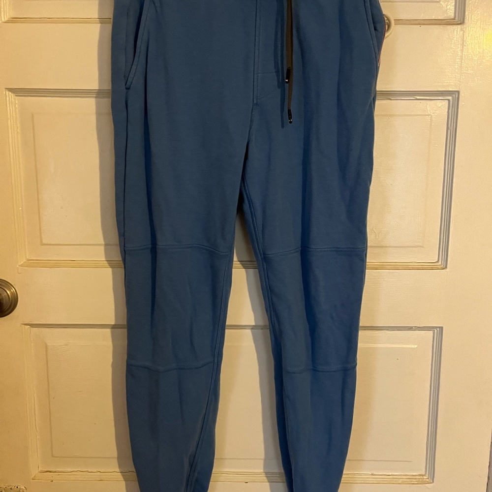 Fourlaps men’s joggers small